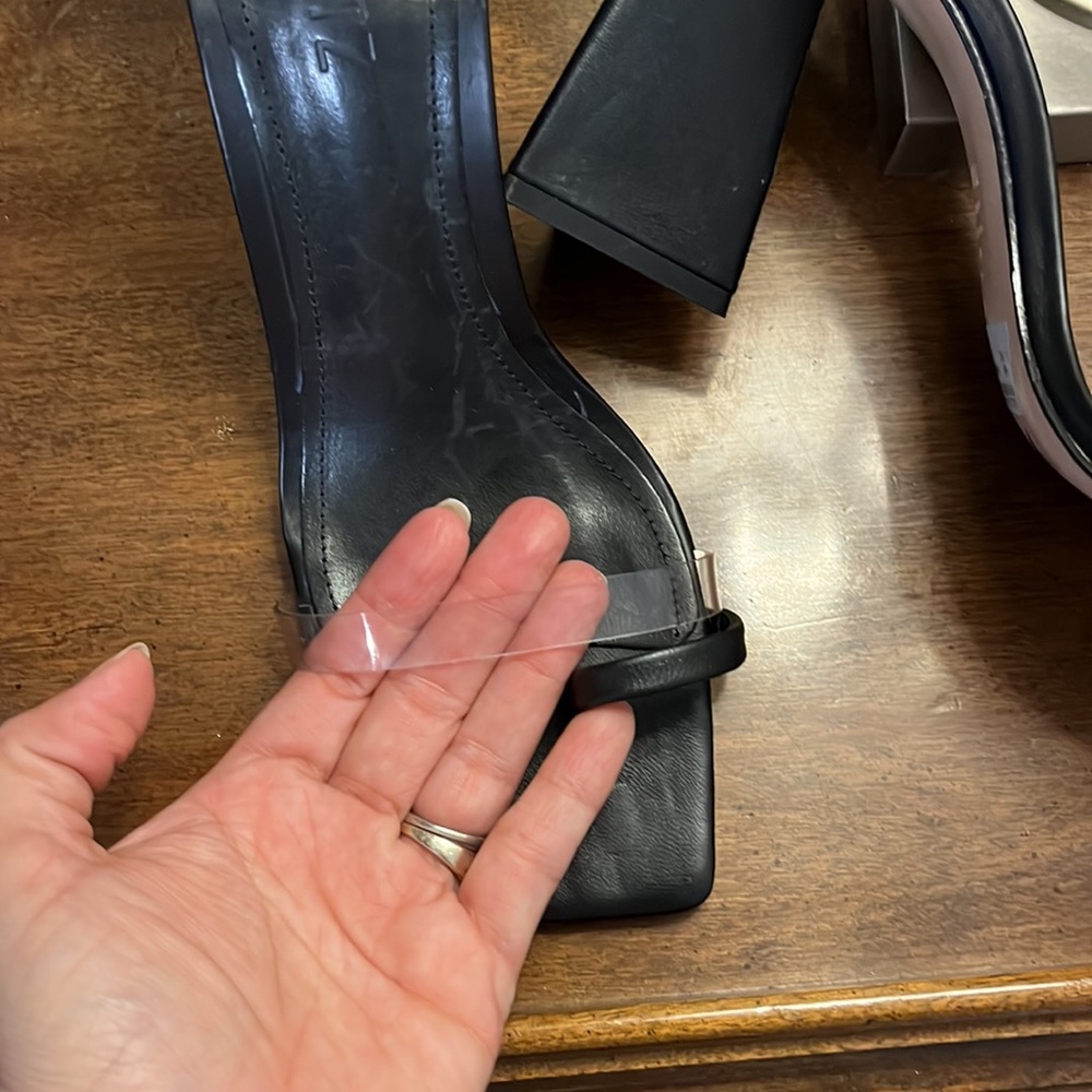 NEW Schutz leather strapy high end heels clear toes strap sexy size 8.5 black - Picture 2 of 5
